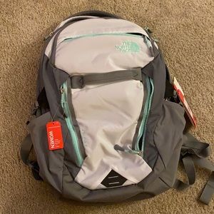 THE NORTH FACE SURGE WOMEN'S BACKPACK TNF White/Surf Green